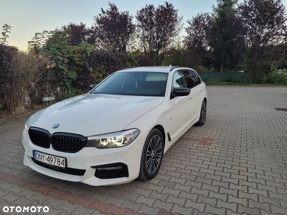 BMW Seria 5 520d xDrive Sport Line - 1