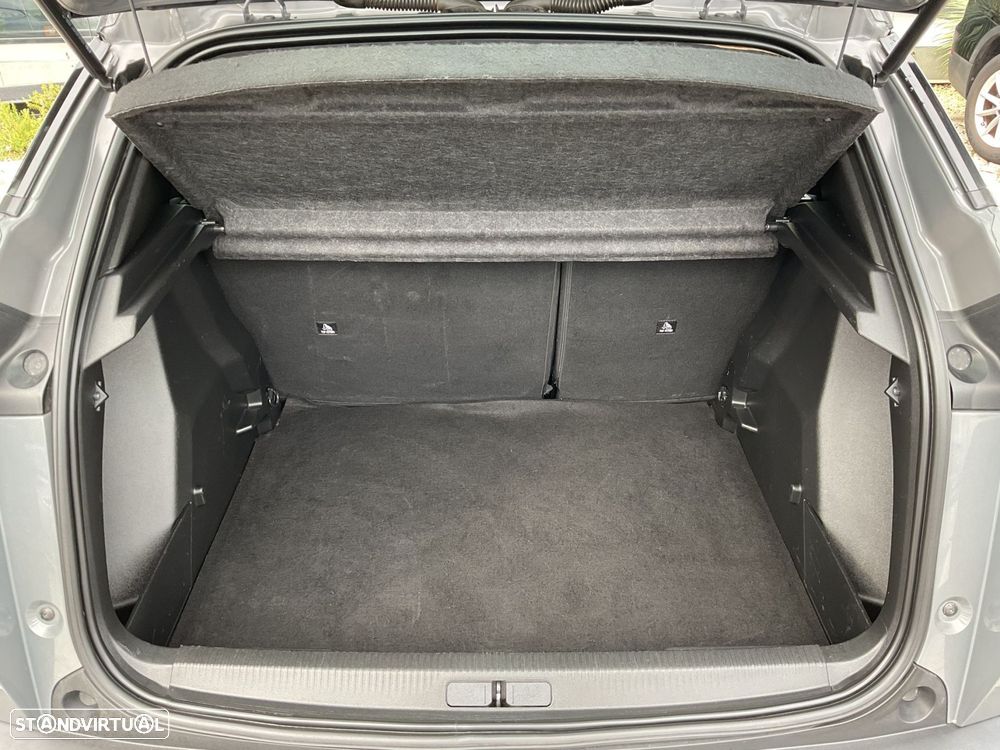 Peugeot 2008 1.2 PureTech Active Pack - 11