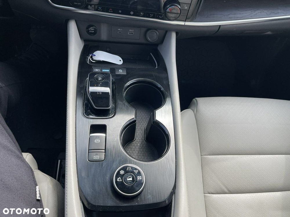 Nissan X-Trail 1.5 VC-T e-POWER N-Connecta e-4ORCE - 12