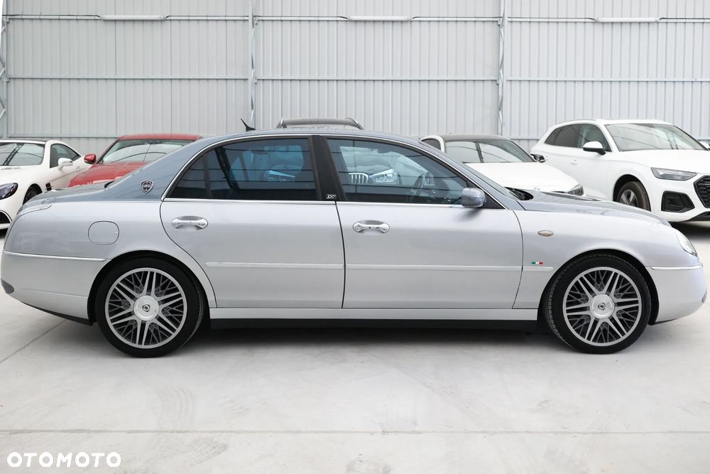 Lancia Thesis 2.4 JTD 20v Sportiva - 23