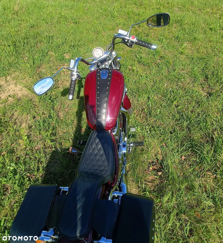 Suzuki Intruder - 2