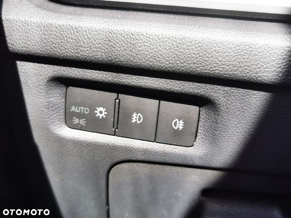 Skoda Octavia 2.0 TDI SCR Style DSG - 10