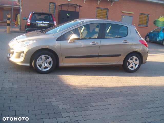 Peugeot 308 - 4