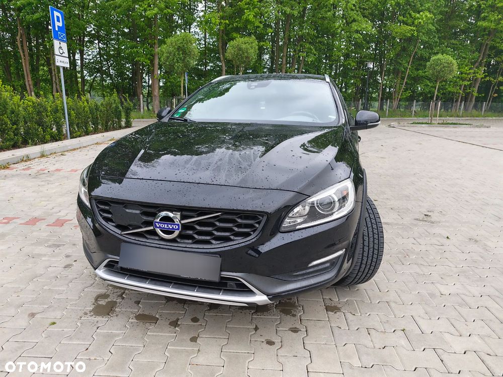 Volvo V60 Cross Country D3 Geartronic Momentum - 11