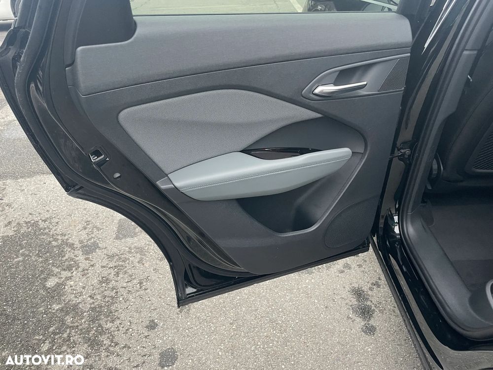 Audi Q3 1.5 35 TFSI S tronic S Line - 17