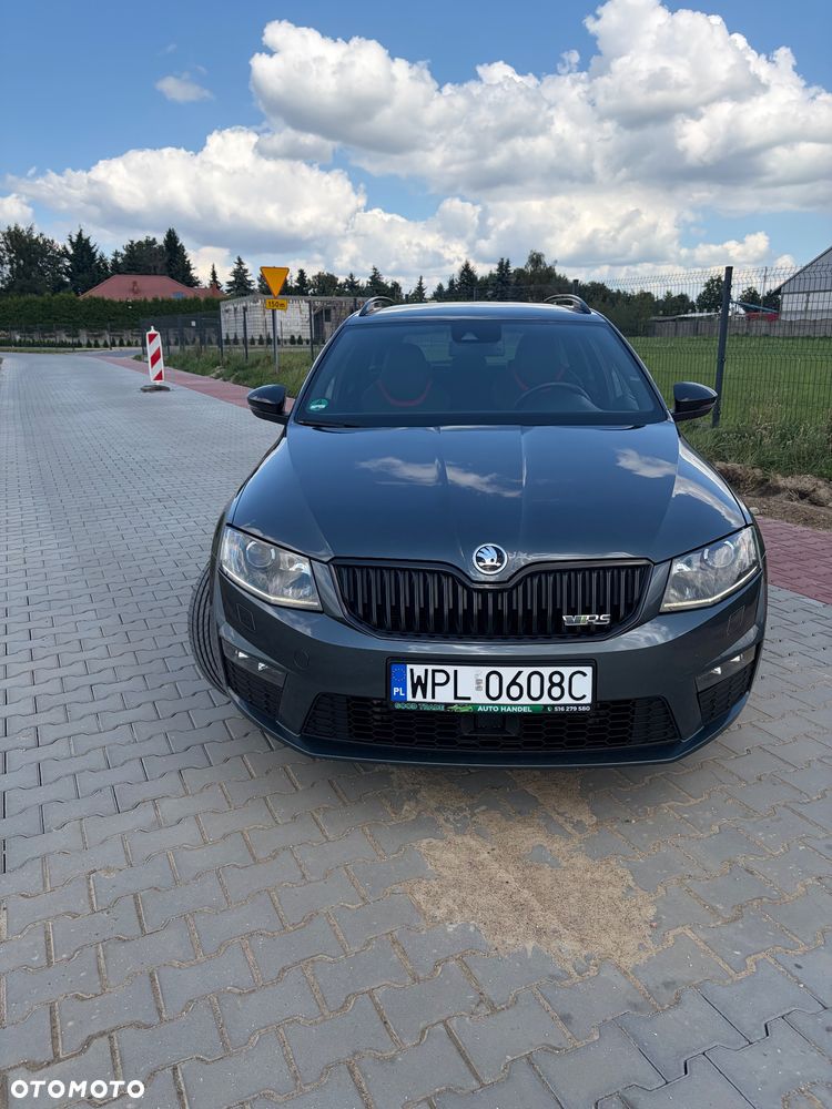 Skoda Octavia 2.0 TDI RS DSG - 23