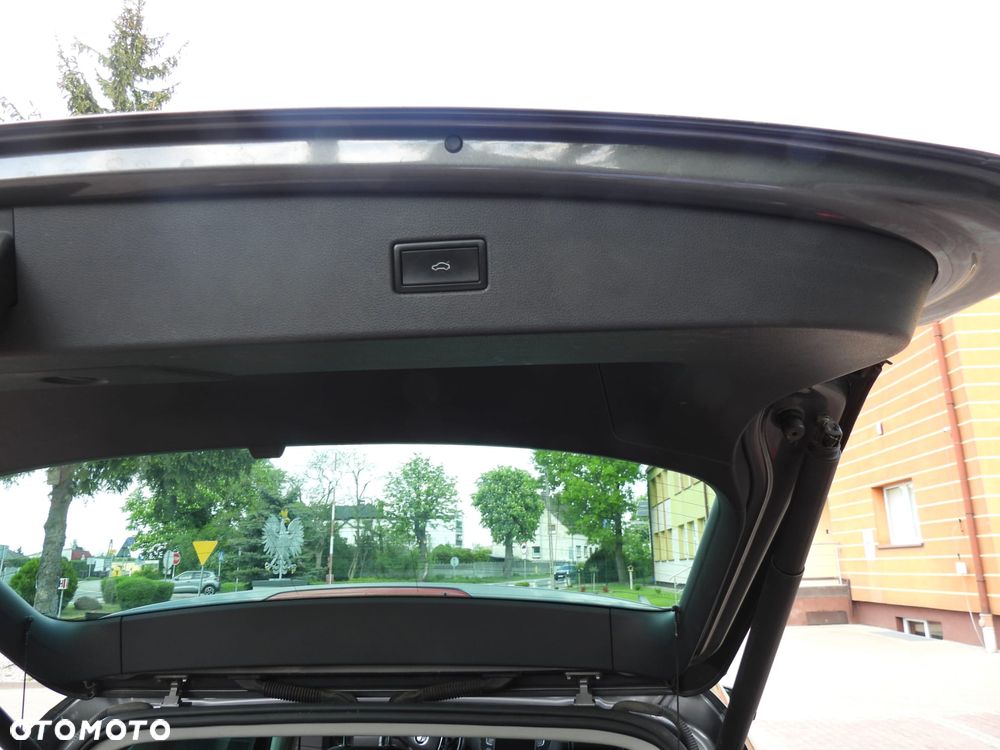 Volkswagen Tiguan 2.0 TDI SCR 4MOTION BlueMotion Technology DSG Cityscape - 10