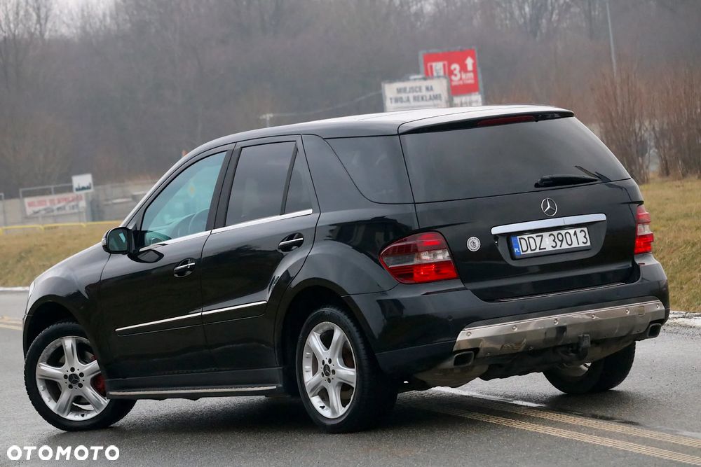 Mercedes-Benz ML - 33