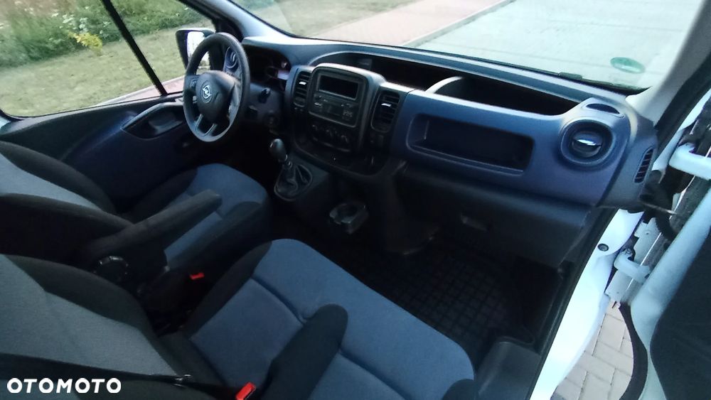 Opel VIVARO - 16