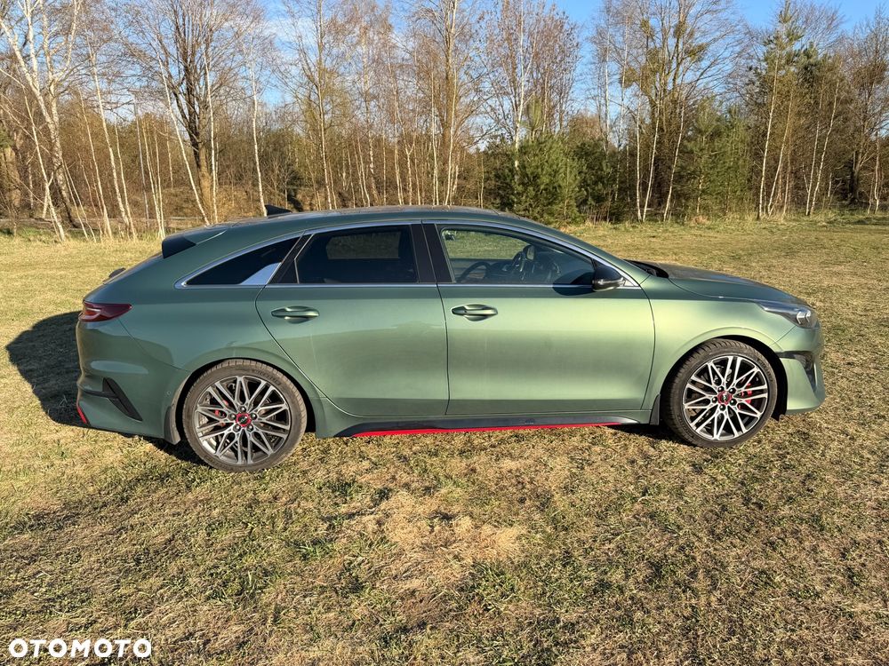 Kia ProCeed - 8