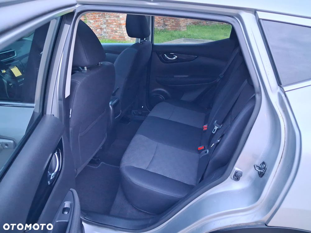 Nissan Qashqai 1.2 DIG-T Tekna EU6 - 10