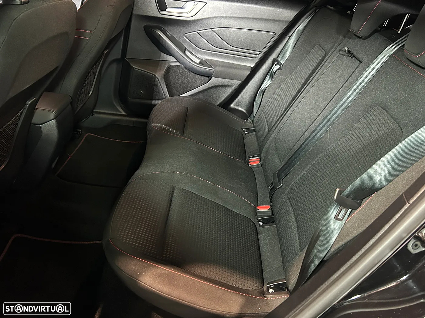 Ford Focus 1.0 EcoBoost MHEV ST-Line X Aut. - 20