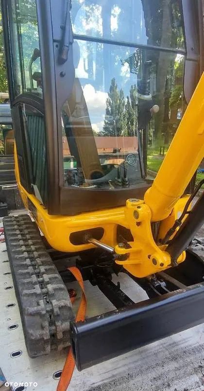 JCB 8018 - 10