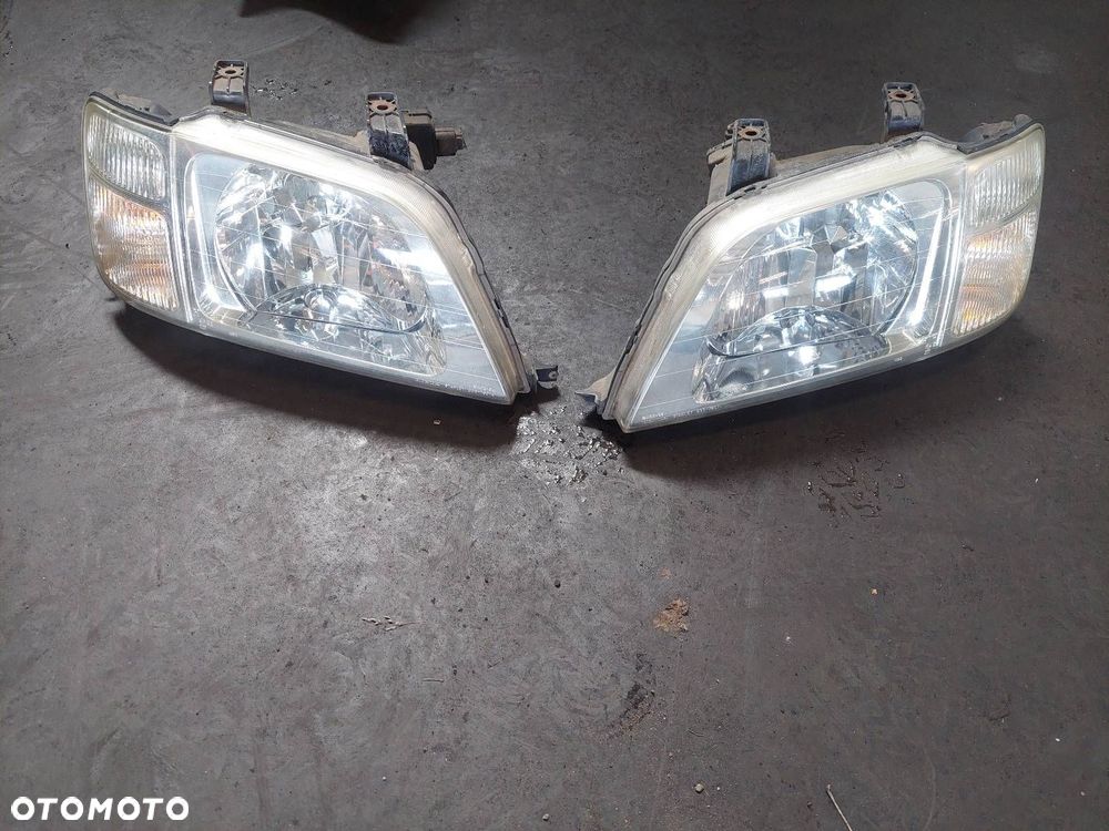 KOMPLETNY PRZÓD MASKA ZDERZAK BŁOTNIKI LAMPY HONDA CR-V I LIFT NH623M - 2