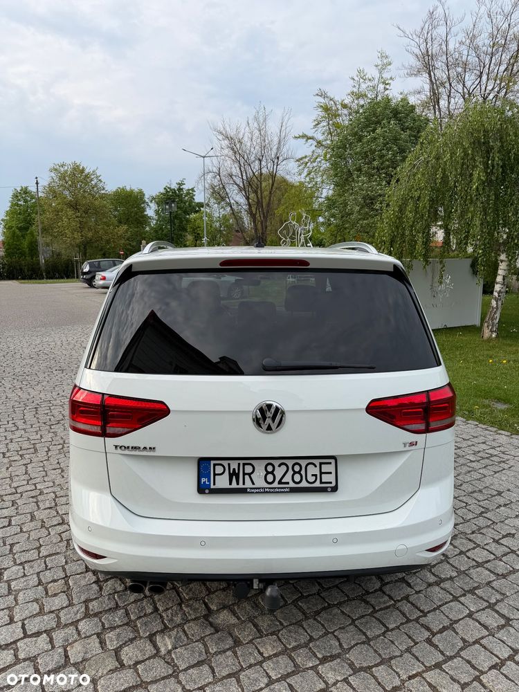 Volkswagen Touran 1.4 TSI BMT Highline DSG - 5