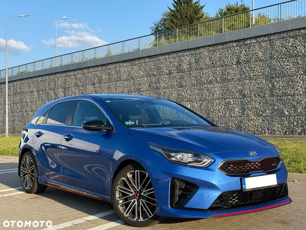 Kia Ceed - 4