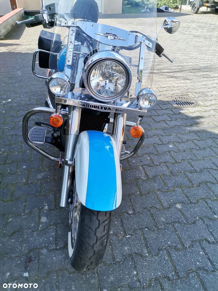 Suzuki VL 800 Volusia - Boulevard C50 - 4