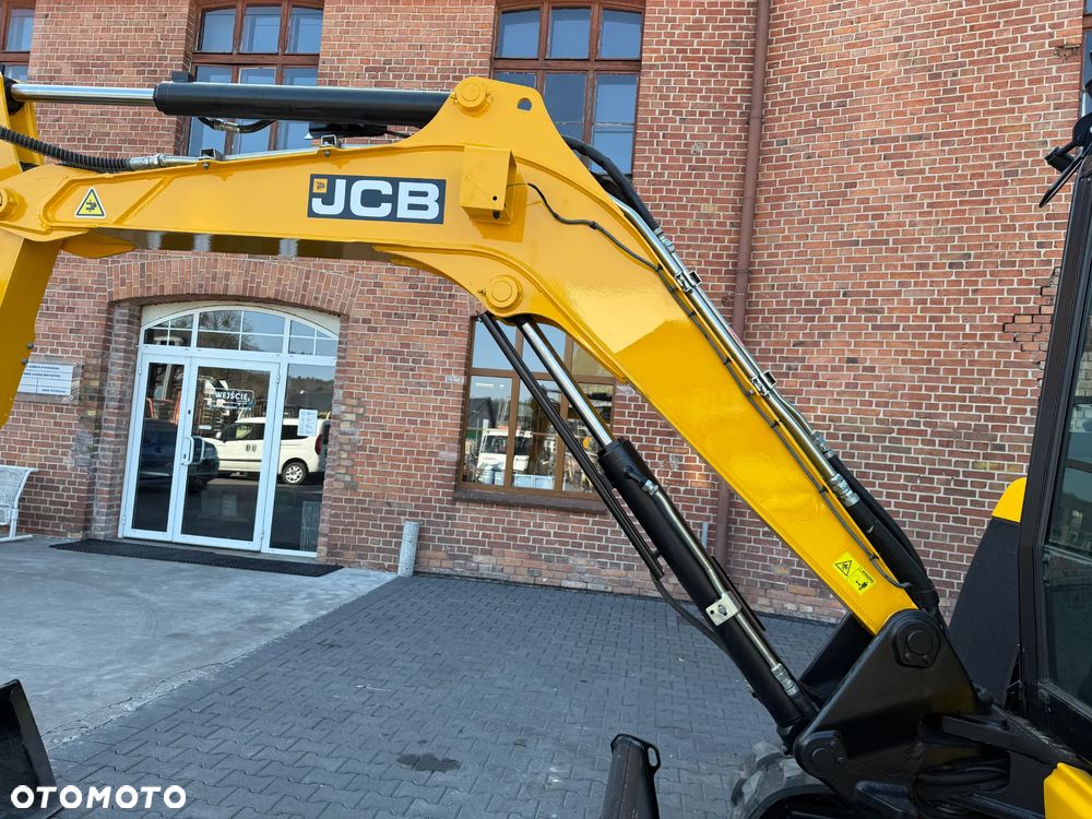 JCB 48Z-1 - 19