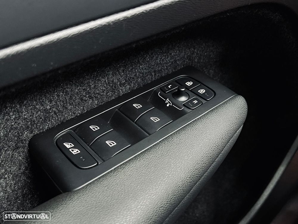 Volvo XC 40 1.5 T4 PHEV Inscription - 39