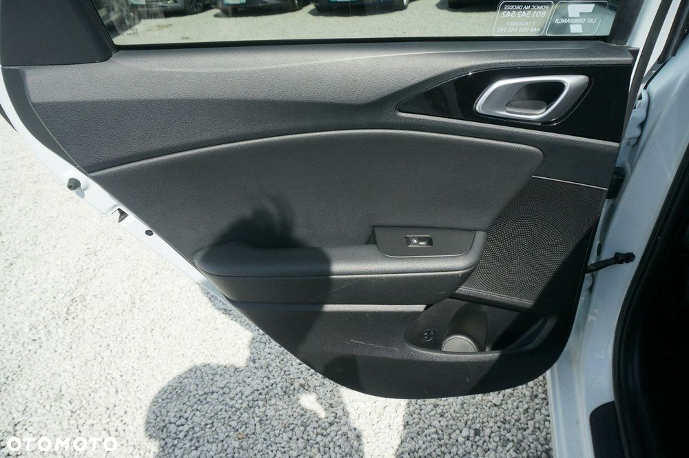 Kia Ceed 1.5 T-GDI Business Line - 23