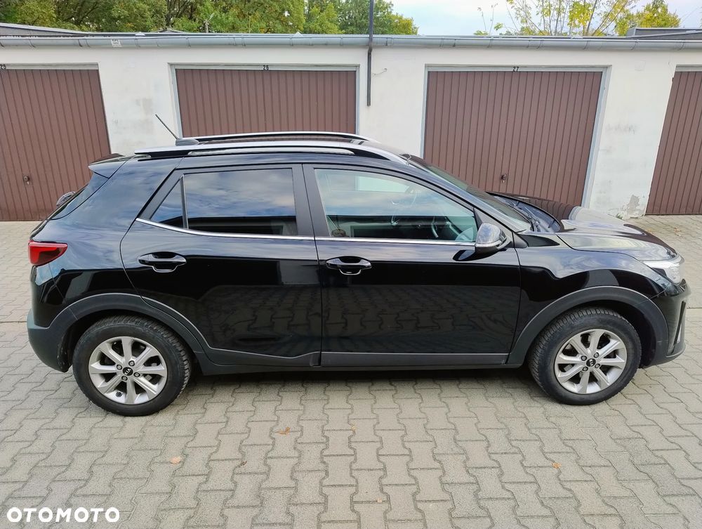 Kia Stonic - 8