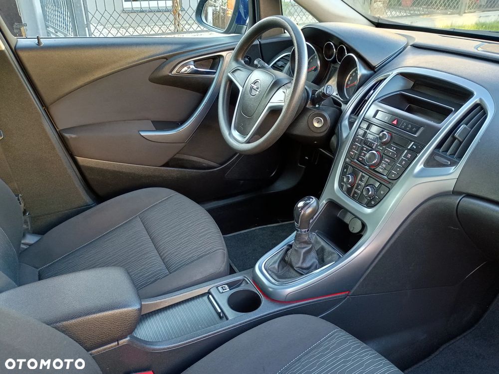 Opel Astra 1.4 ecoFLEX - 23