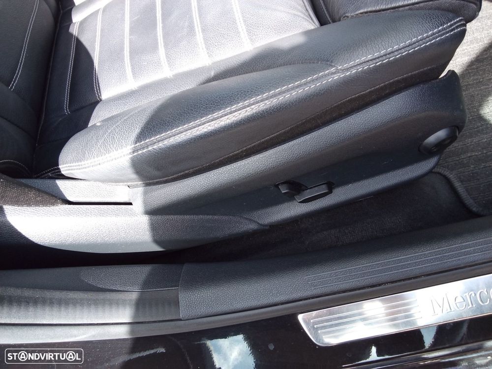 Mercedes-Benz C 300 BlueTEC Hybrid AMG Line - 28