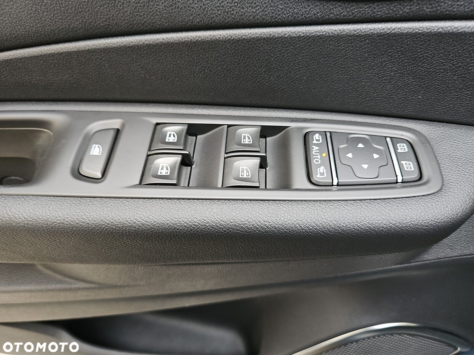Renault Captur - 18