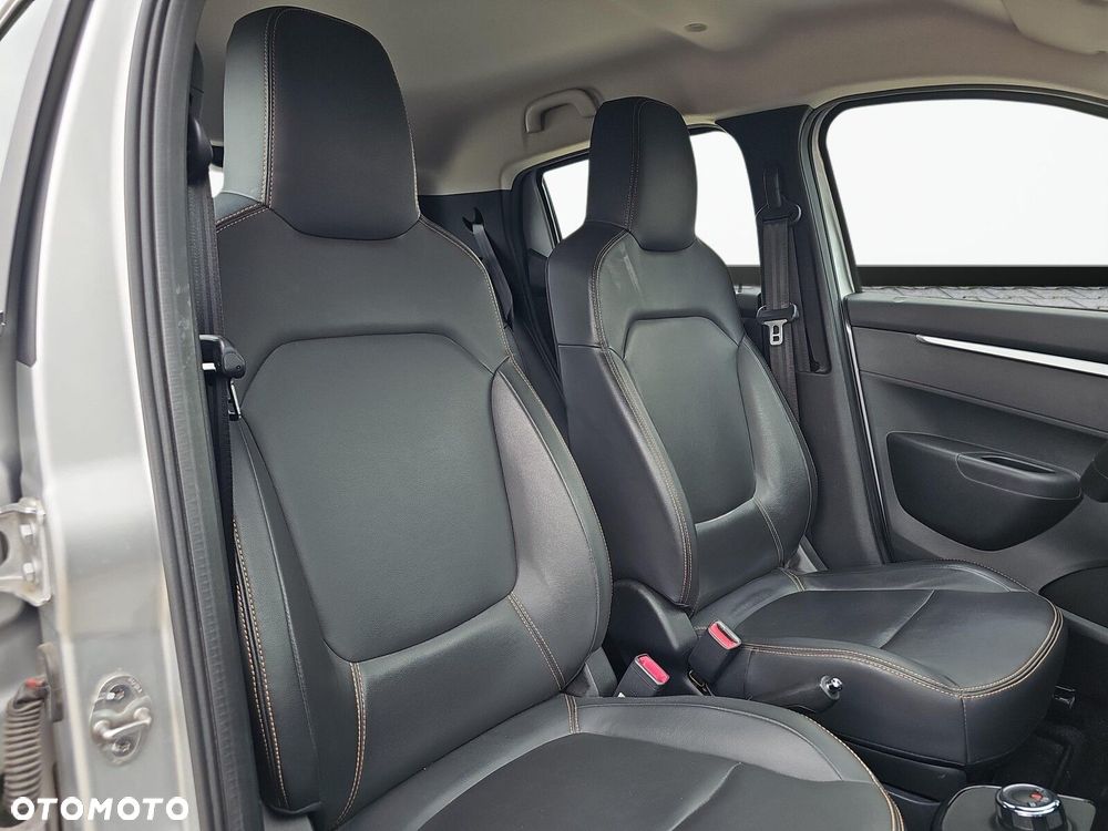 Dacia Spring 27.4kWh Comfort Plus - 14