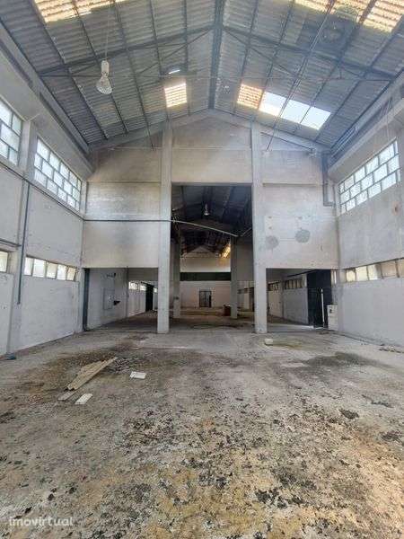 Armazem olival - liçenca industria - Grande imagem: 3/8