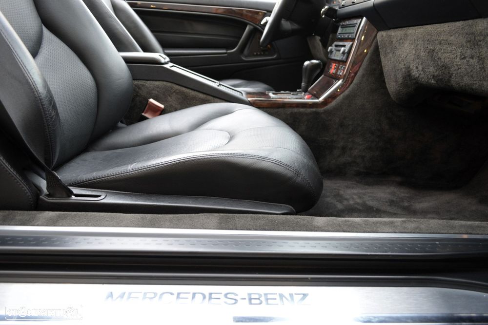 Mercedes-Benz SL 320 V6 - 47