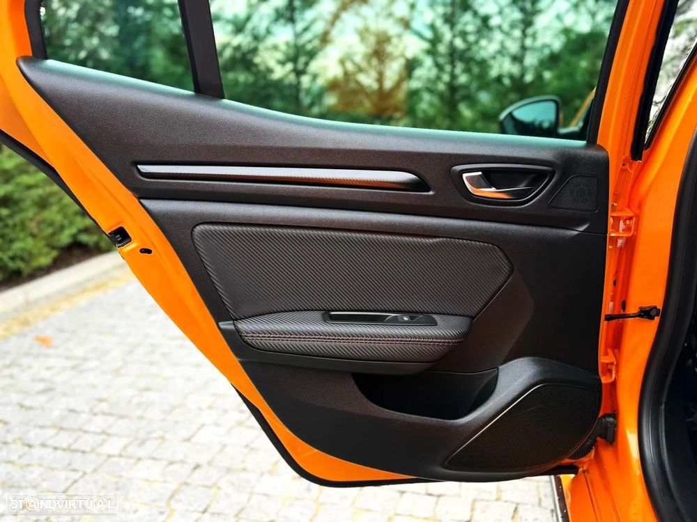 Renault Mégane TCe 300 GPF R.S. TROPHY - 22