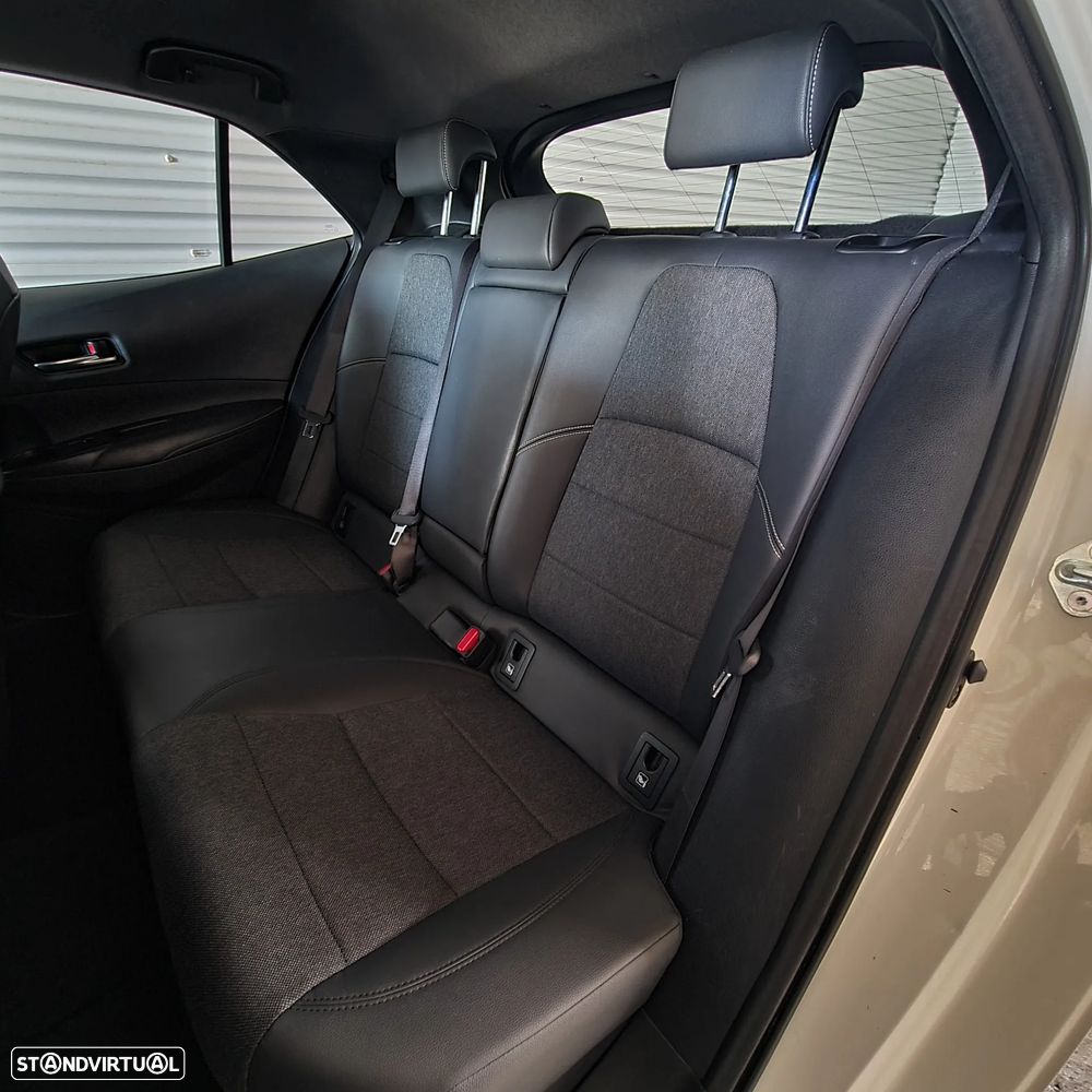 Toyota Corolla 1.8 Hybrid Comfort+P.Sport - 17