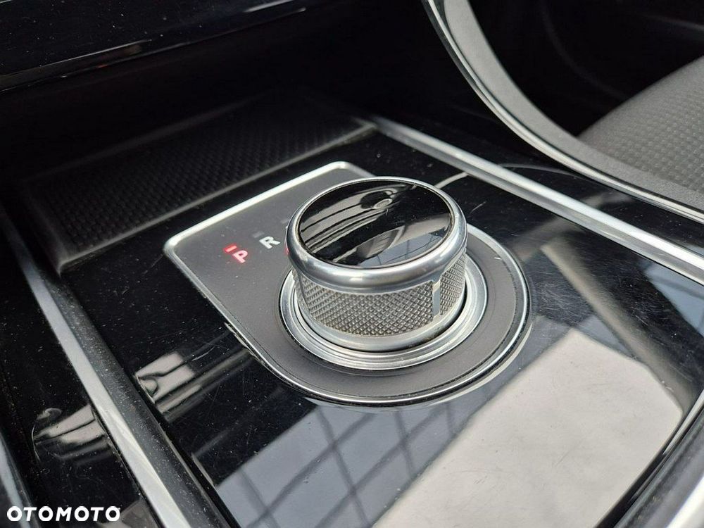 Jaguar XE 2.0 D180 S - 7