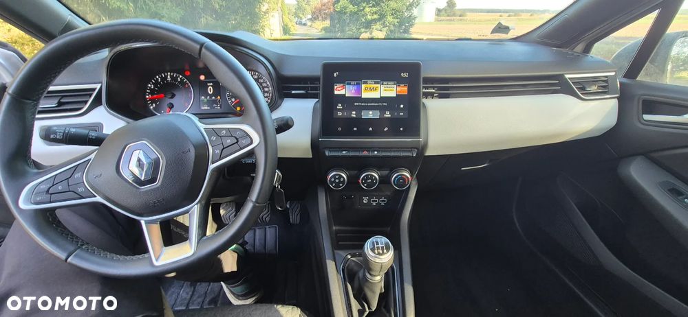 Renault Clio - 20