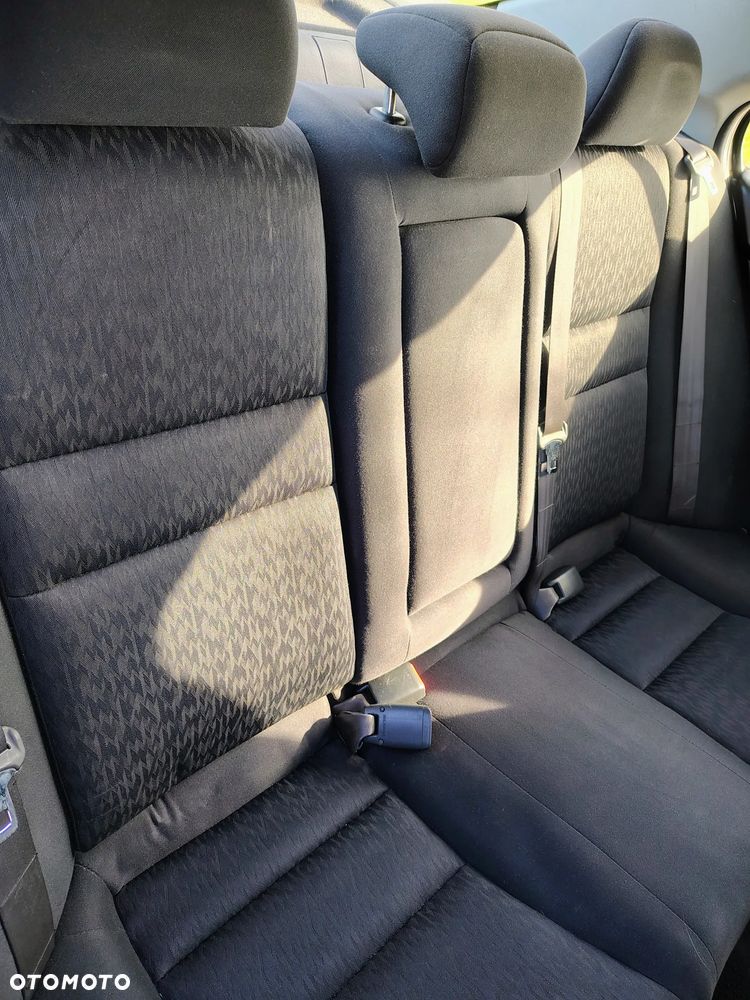 Honda Accord 2.0 Comfort - 9