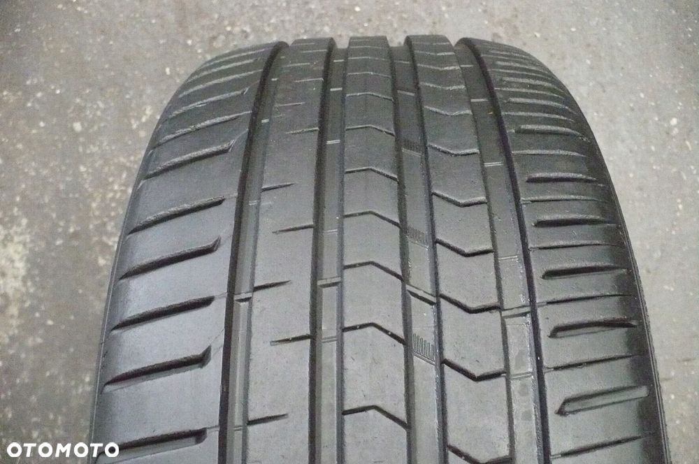 VREDESTEIN Ultrac Satin 215/40R18 6,8mm 2020