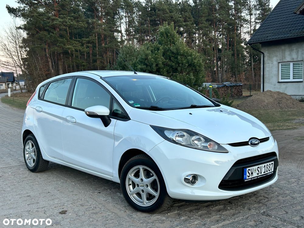 Ford Fiesta 1.25 Celebration - 2