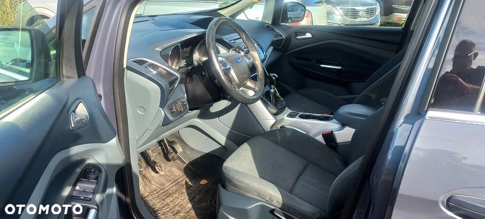 Ford Grand C-Max 2011 photo 3