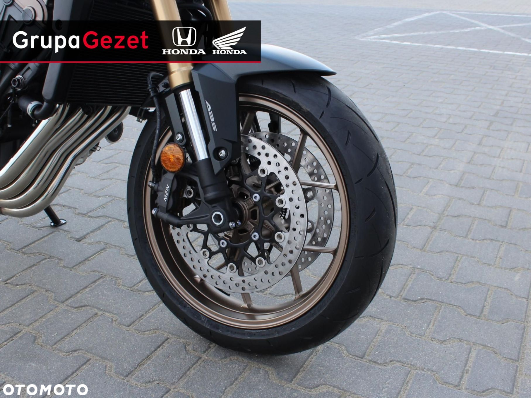 Honda CB - 11
