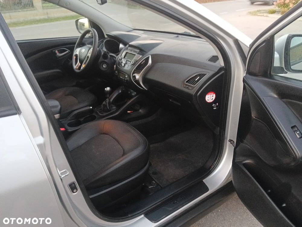 Hyundai ix35 - 13