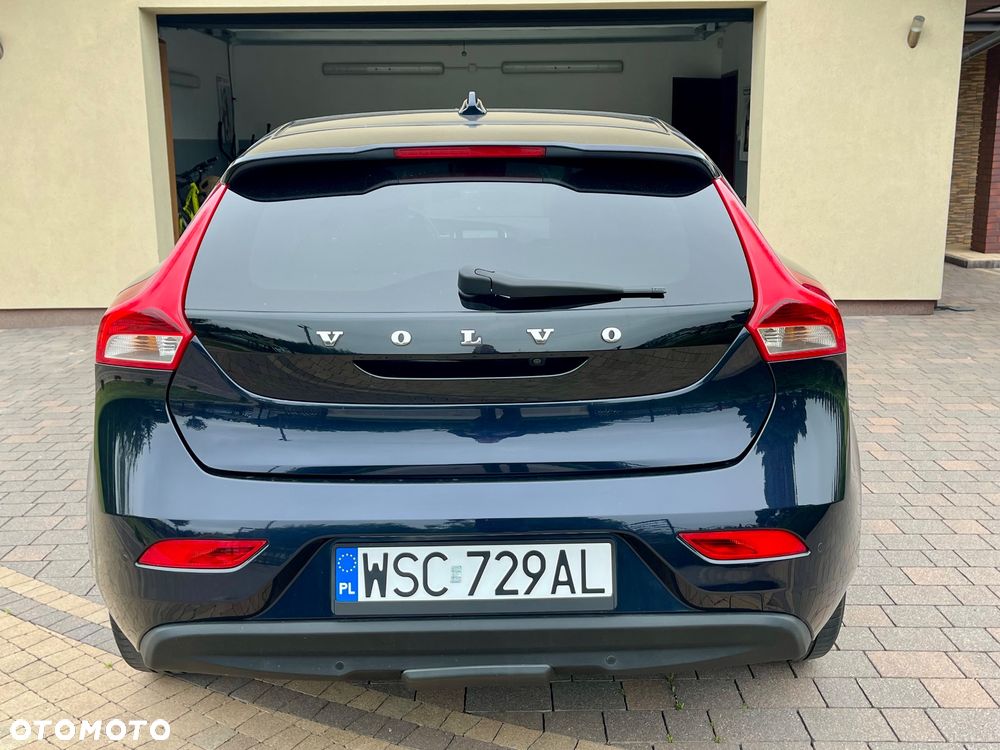 Volvo V40 D2 Momentum - 5