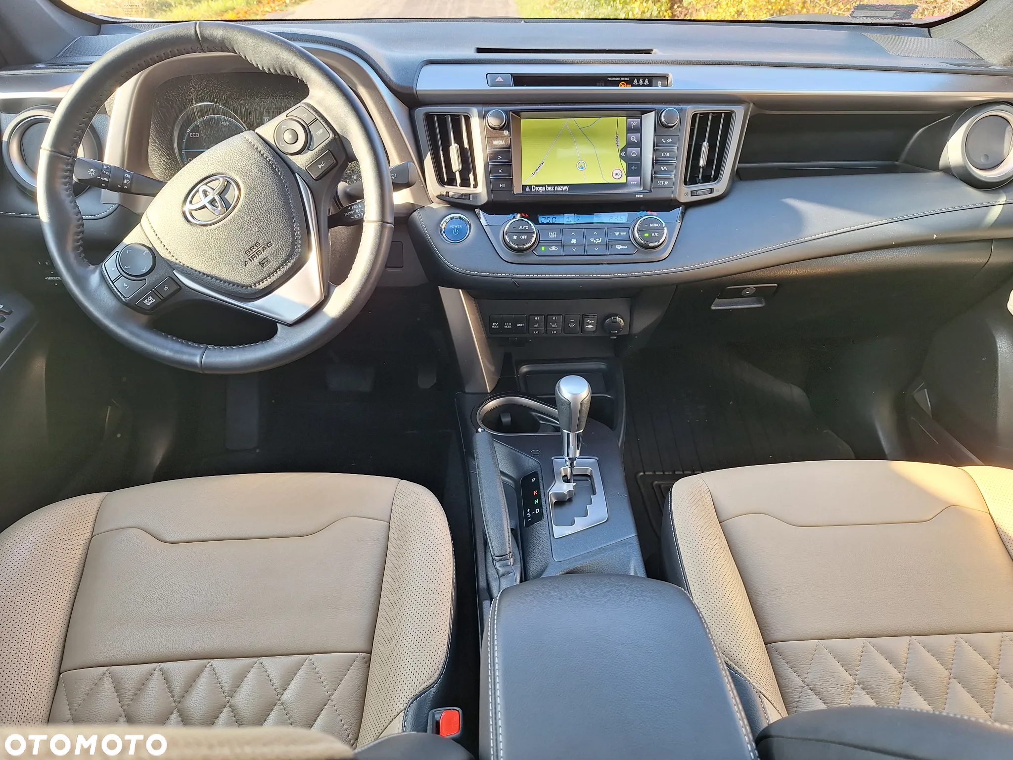 Toyota RAV4 - 7