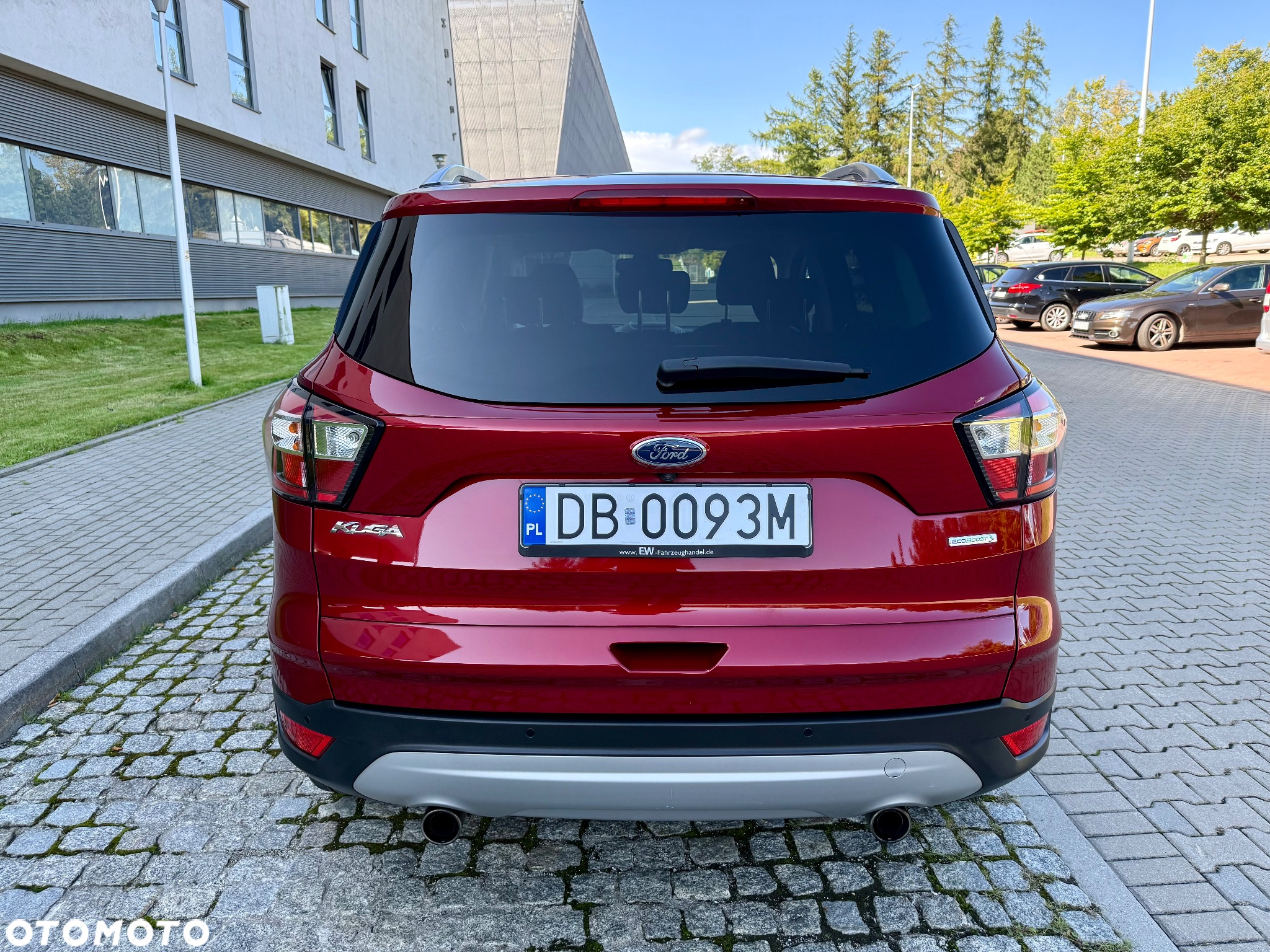 Ford Kuga 1.5 EcoBoost 2x4 Titanium - 6