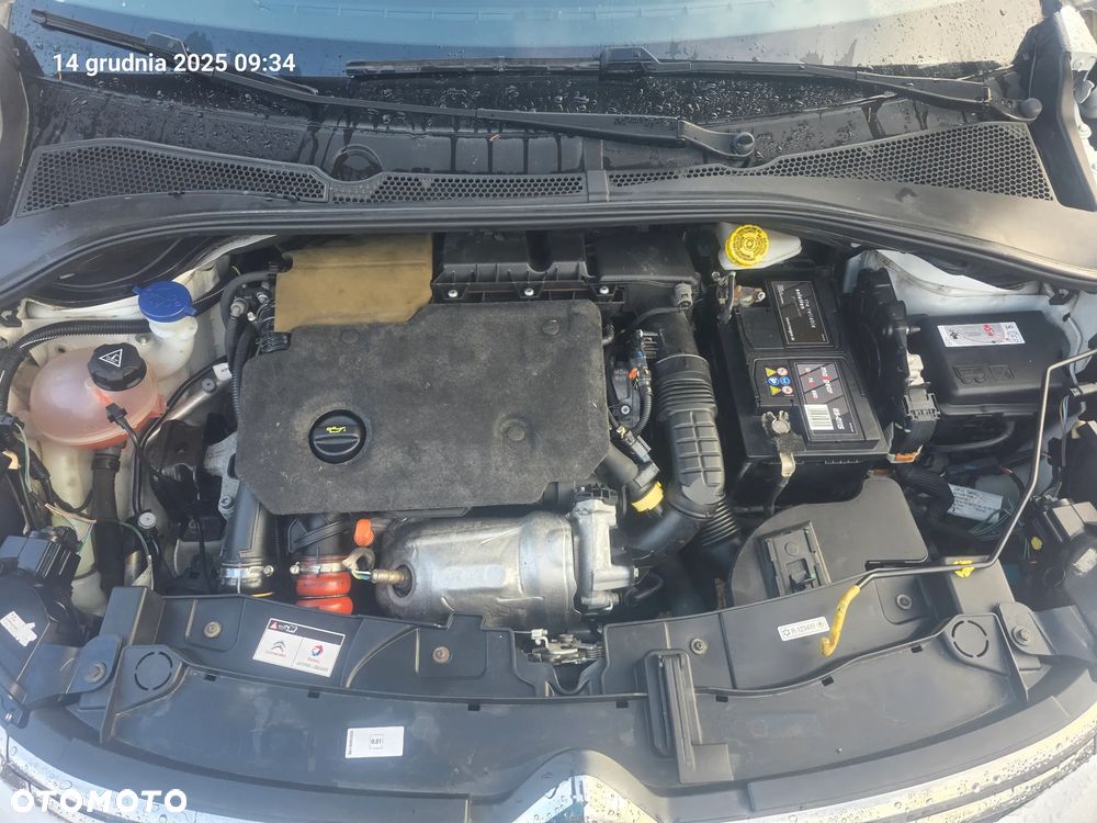 Citroën C3 BlueHDi 100 S&S FEEL PACK - 22