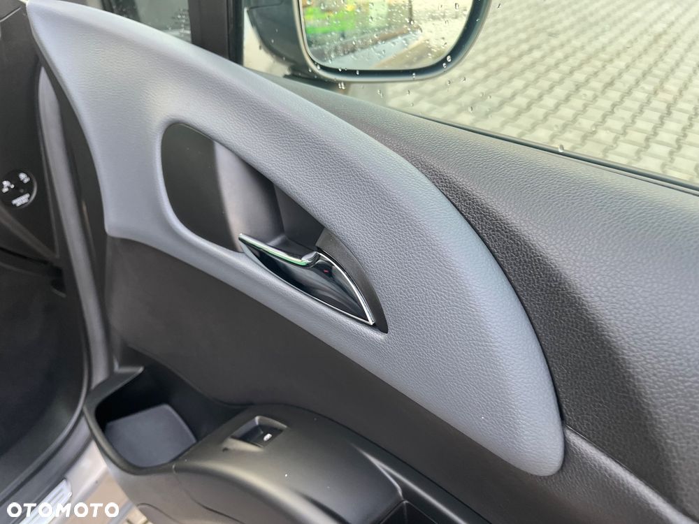 Opel Meriva 1.4 T Cosmo - 10
