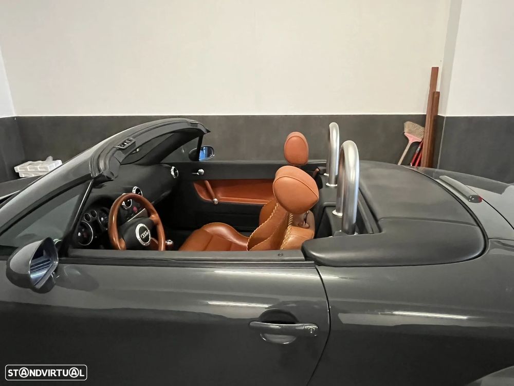 Audi TT Coupé 1.8 T quattro - 21