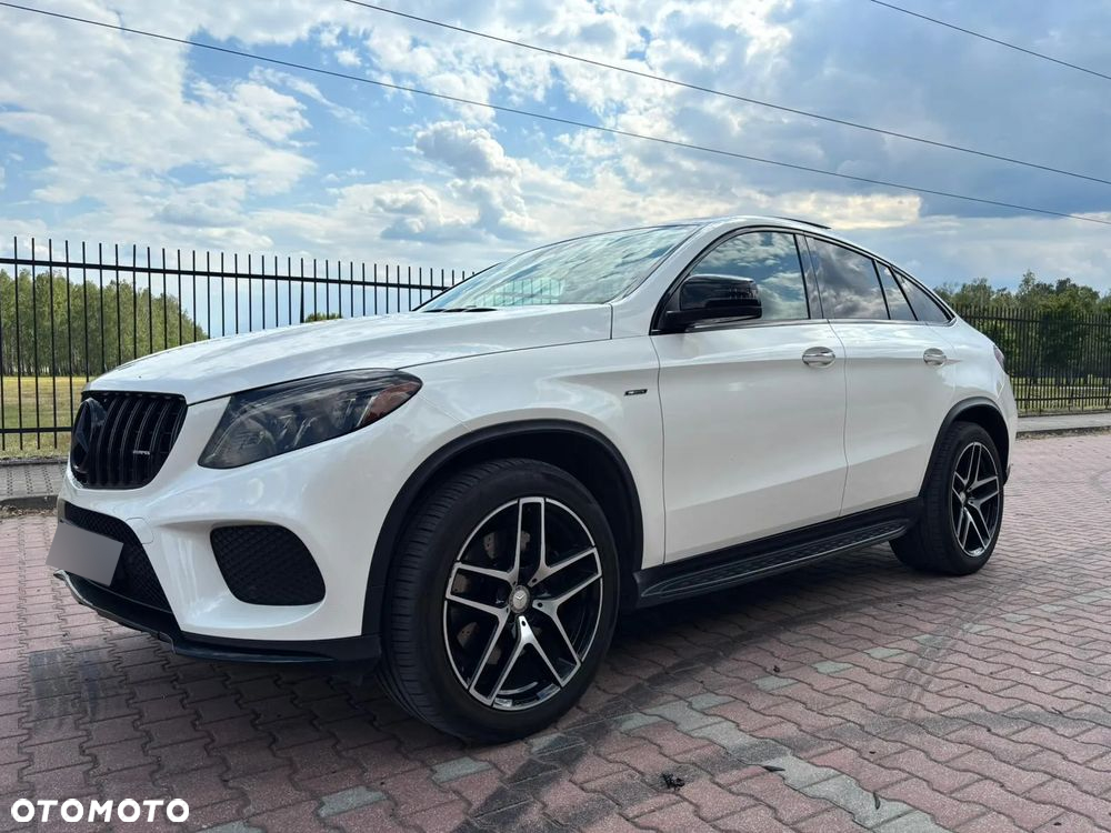 Mercedes-Benz GLE AMG 43 Coupe 4M 9G-TRONIC AMG Line - 4