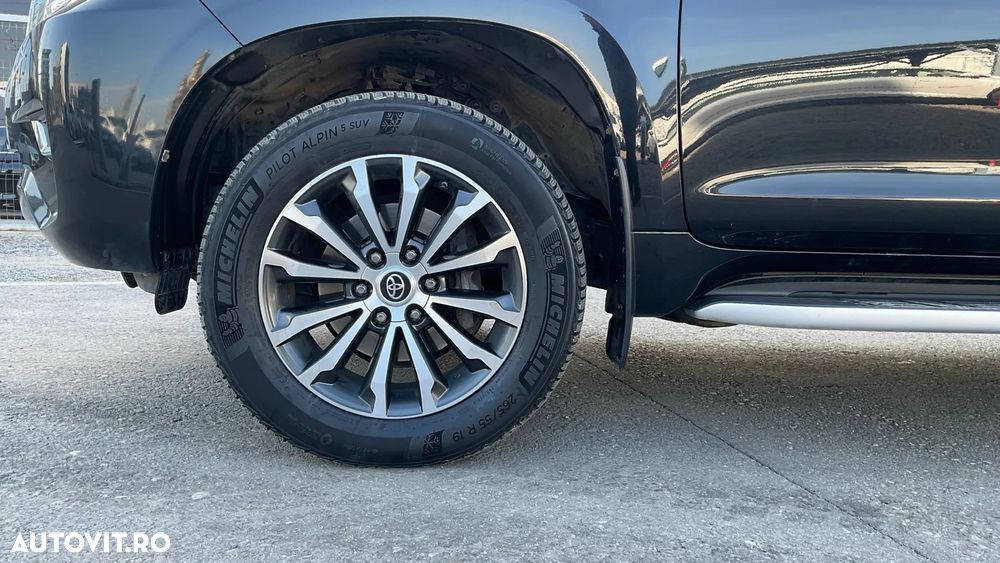 Toyota Land Cruiser 2.8l Turbo D-4D A/T AVS 5 locuri Luxury - 16