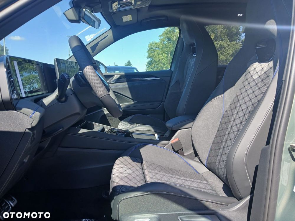 Volkswagen Tiguan - 8